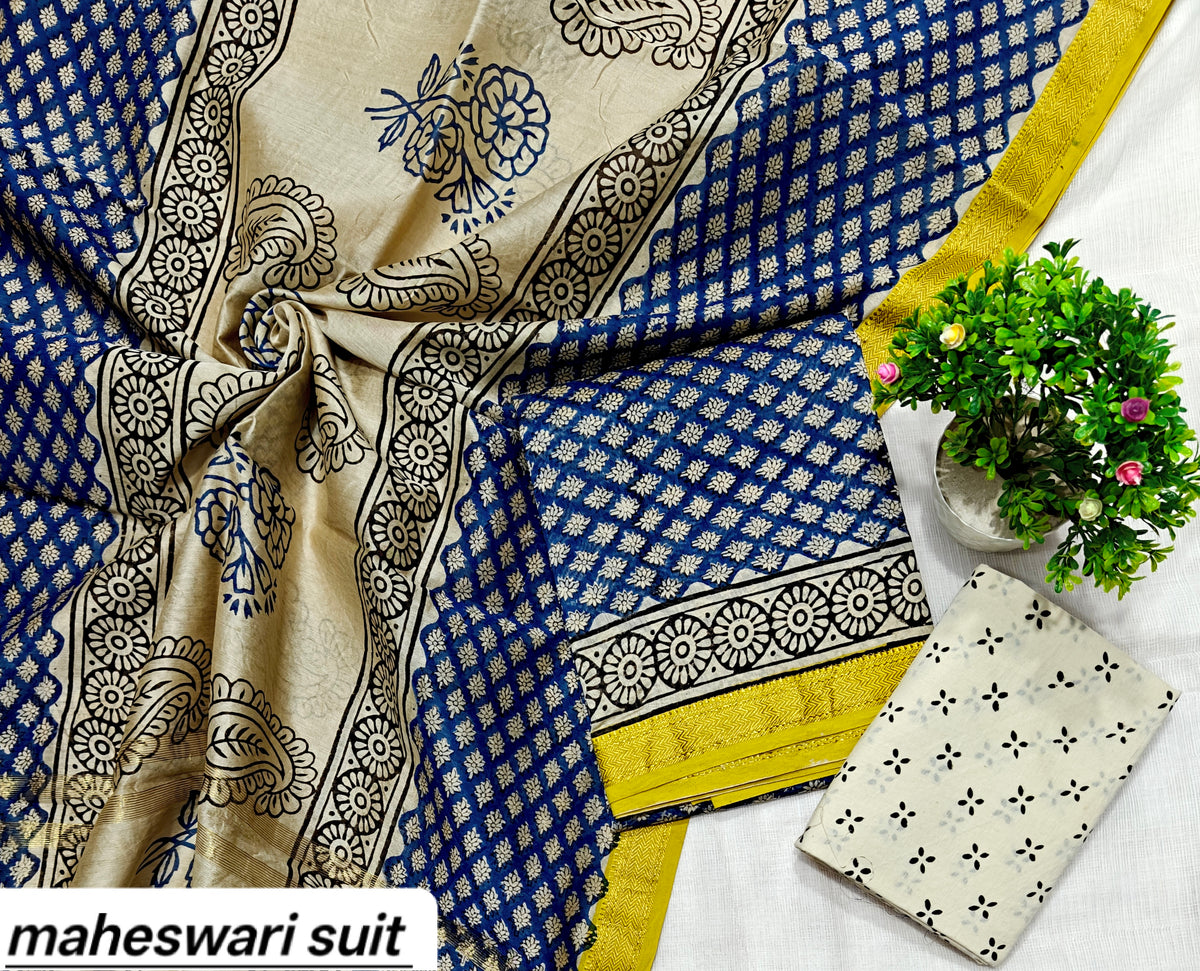 Maheshwari Silk Zari Border Suit 16