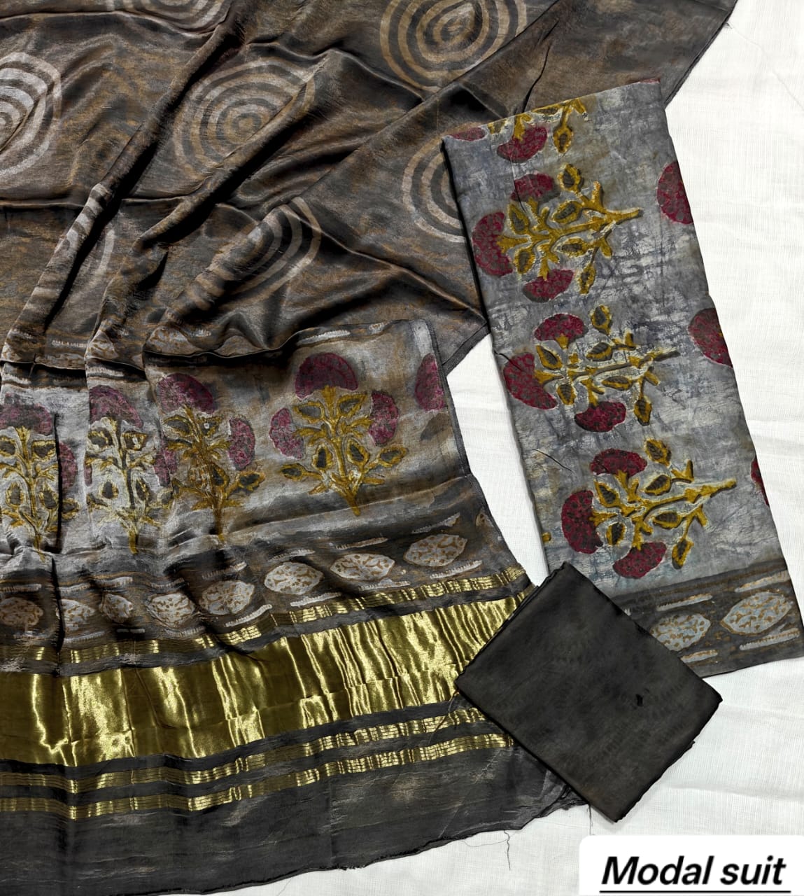 Modal Silk Suit 11