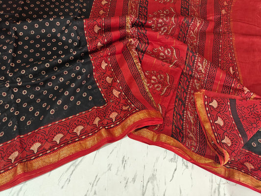 Maheshwari Saree  Red & Black 14