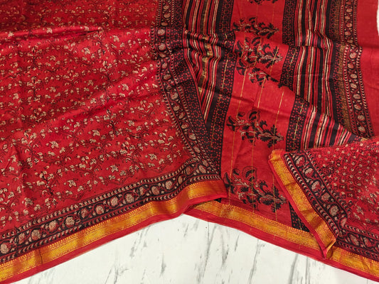 Maheshwari Saree  Red & Black 17