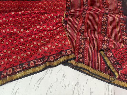 Maheshwari Saree  Red & Black 7