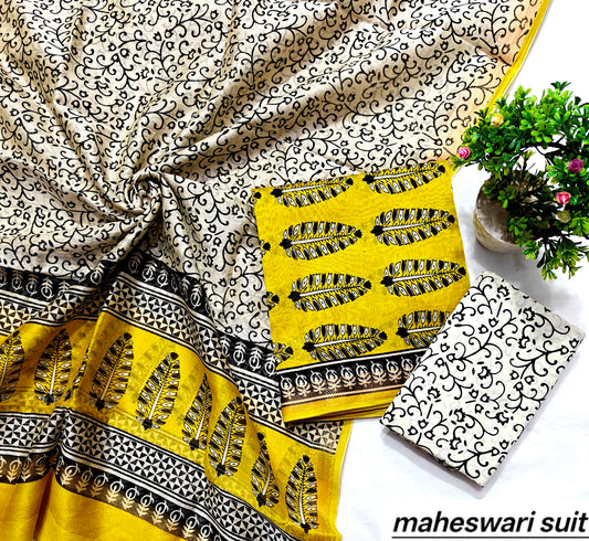 Maheshwari Silk Zari Border Suit 13