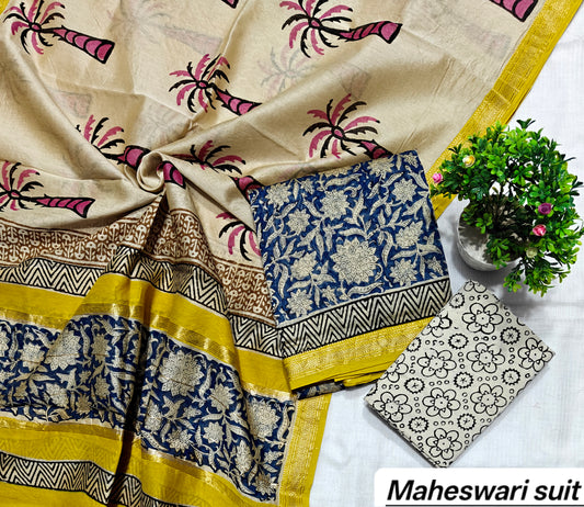 Maheshwari Silk Suit 2