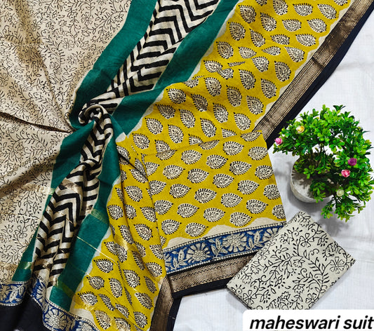 Maheshwari Silk Suit 3
