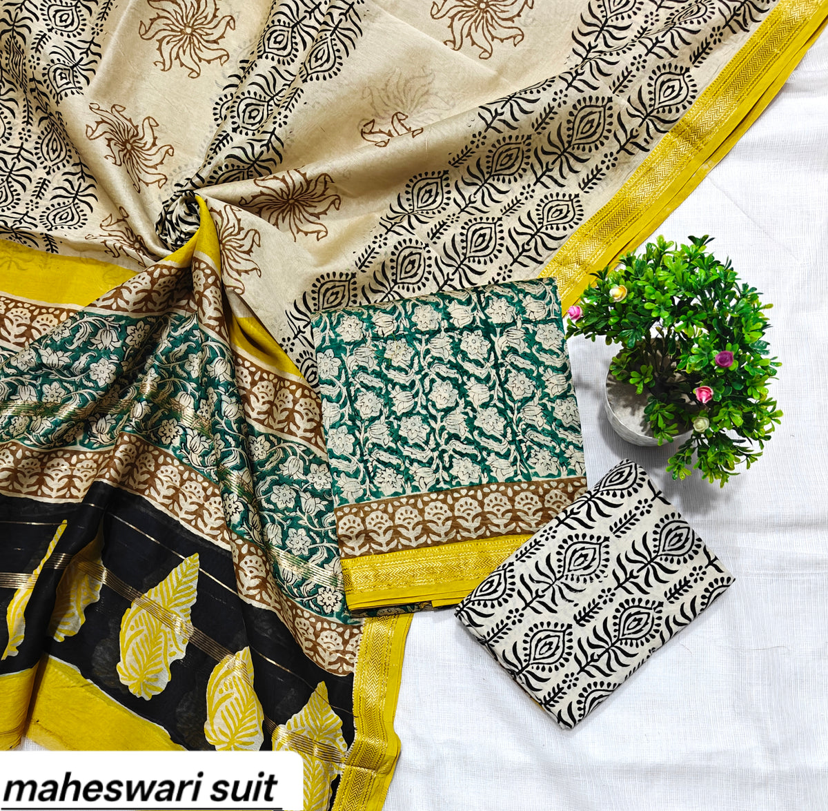Maheshwari Silk Suit 6